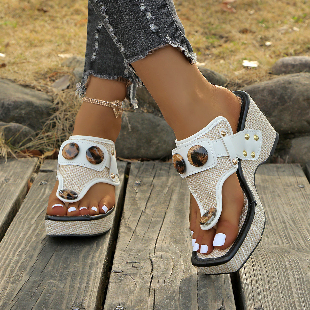 Women's Wedge Sandals – Jute Platform Toe Ring | The Calena | Huna