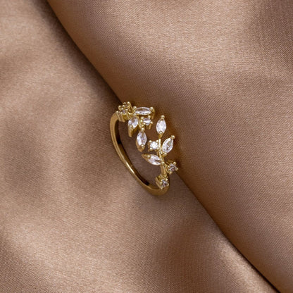 The Vine – Women's 18K Gold Crystal Ring | Huna Signatures