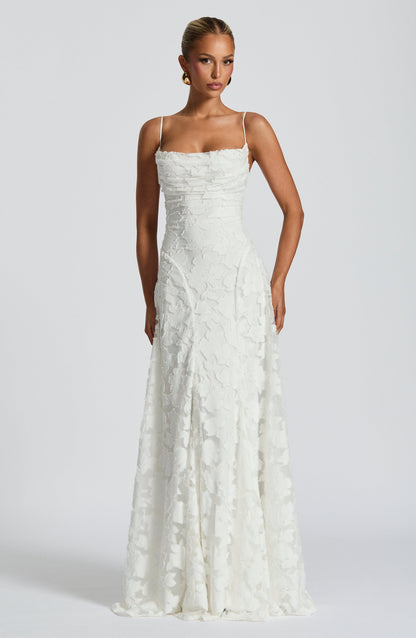 The Maevy – Women's Elegant Maxi Dress | Huna
