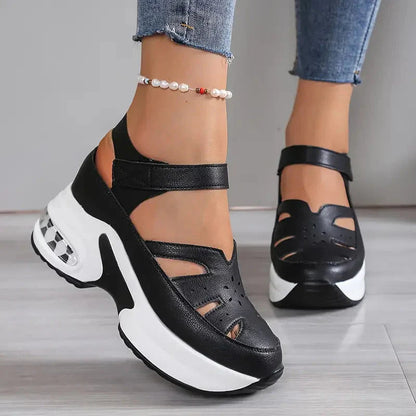 Women's Orthopedic Sandals – All-Day Comfort | The Riva | Huna
